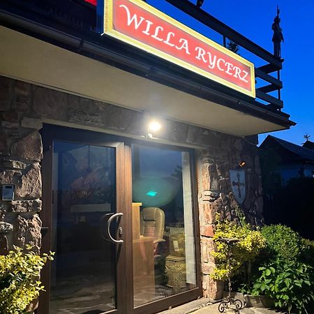 Willa Rycerz Niedzica Zamek Exterior foto